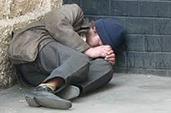 Селсаяктарды коркутуп, түкүргөн милиция кызматкери иштен алынды