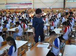 Кыргызстанда мамлекеттик орто мектептерди аккредитациядан өткөрүү башталды