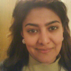 Тажикстандын президенти Эмомали Рахмондун кайрылуусунда залдан чыгып кеткен мугалим ишсиз калды