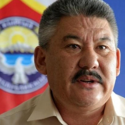 Азимбек Бекназаров: "Бектур ачкачылыкты токтоткула деген суранычымды кабыл албады"