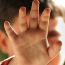 Кара-Суу районунда тамакка ууланып 2,5 жаштагы бала чарчап калды