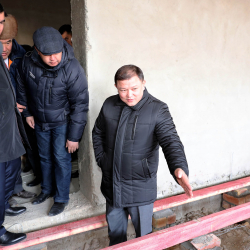 Дастан Жумабеков Чолпон- Ата шаарына 22 млн сом керек деп...