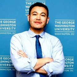 Тенгиз Сыдыков тергөө бүткөнчө бошотулат, ал эми Казакстандын жараны Элдар Резванов камакта калды