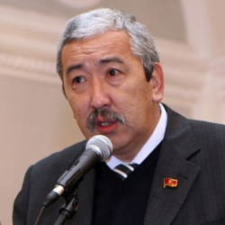 Исхак Масалиев: Өлкө үчүн кызмат кылгысы келгендер куугунтуктан коркуп үн чыгарбай келишет