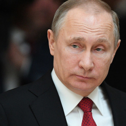 Путин похвастался новой ядерной ракетой. Говорит, она непобедима