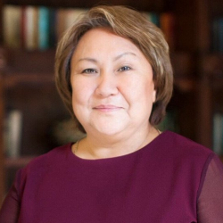 Токтайым Уметалиева “7-апрель” көчөсү деп өзгөрткөндөрдү сотко берет