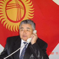 Мурат Жетимишбаев: "КСДП партиясы чоң кризиске кабылышына чындыгында ич ачышпай койбойт экен!"