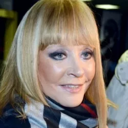 ВИДЕО -  Алла Пугачева: “Адамдар, мен күн сайын картайып бара жатам”