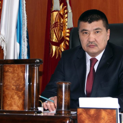 Айтмамат сугалак эмес экен