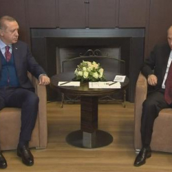  АКШнын президенти Трамп Сирияга аскердик операция жүргүзүү белгисин берди