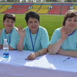 ФОТО - Медицинские работники участвовали в спортивных состязаниях и дали старт Юбилейному году празднования 140-летия Национального госпиталя