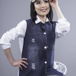 СҮРӨТ- Жумагүл Райымжан кызы, ырчы: “Былтыркы шайлоодо тапкан акчама эки бөлмөлүү батир алдым”