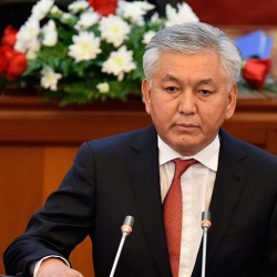 Иса Өмүркулов, ЖК депутаты: “Жогорку Кенештин көпчүлүк коалициясынын курамына дагы бир фракция кошулду”