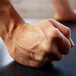  «Чоң жети» Орусияга каршы санкцияларды катаалдатууга даяр