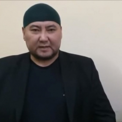 Президентке КАТ: Нурлан Мотуев: «Тантып сүйлөгөндө эле менин фамилиямды оозанчу АШАны Алмаз Үсөнөв менен кошуп туруп...»