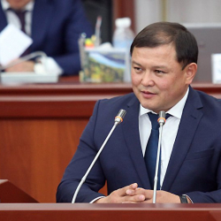 КАЙРЫЛУУ: Сооронбай Жээнбеков, Дастан Жумабеков, Мухаммедкалый Абулгазиевге аксылыктардан ачык кат...