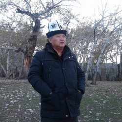 Кадыр Кошалиев: "Биз бүгүн Батышты ээрчип адашуу жолунда бара жатабыз"