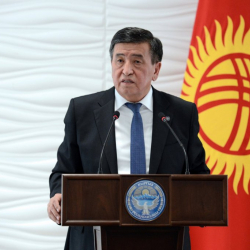 Сооронбай Жээнбеков: Мамлекеттик системада коррупцияга каршы күрөш күчөйт