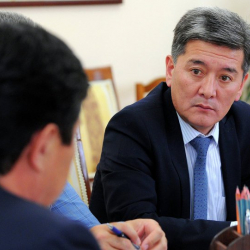 Аргынбек Малабаевден NazarNews.kg маалымат агенттиги кечирим сурайт