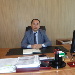 Данияр Шабдановду калкалаган ким?