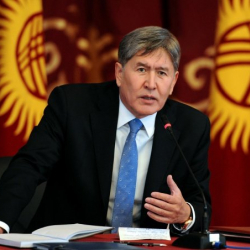 Кызматтан алуу саясий куугунтук болсо, анда Атамбаевдин доорун кандай сыпаттоого болот? 