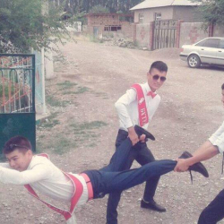 Билим берүү тармагындагы көйгөйлөрдү качан чечебиз?