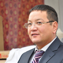 Канатбек Мурзахалилов: “Жыгач атты чет өлкөдөн сатып келгенине ШОК болуп калдым”