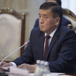 Бетке айткандын заары жок... Жээнбеков бүгүн эл ишенчү командасын түзбөсө, эртең кеч болуп калат