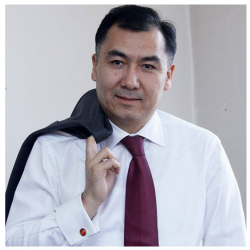 Саясатчы Равшан Жээнбеков Коррупцияга каршы тергөө, Коррупцияга каршы сот түзүүнү сунуш кылды