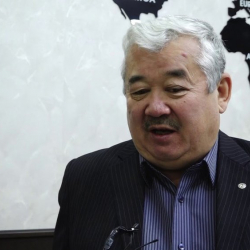 Сабыр Муканбетов: "АШАчылар коррупцияны кайрадан гүлдөтүп, жыргал турмуштарын улантууну көздөп жатышат"