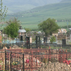 ВИДЕО - Депутат өкмөт башчыдан көр саткандарга чара көрүүнү талап кылды