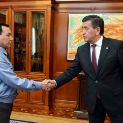 Президент Сооронбай Жээнбеков ички иштер министри Кашкар Жунушалиевди кабыл алды