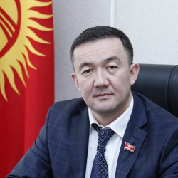 “Республика-Ата-Журт” партиясынын лидери Жыргалбек Турускуловго оңтойсуз суроолор….