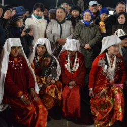 Жанар Акаев: "Памирлик кыргыздарга көңүл бурулбай калды"