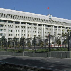 Мамлекеттин карызы $4 миллиард 435,49 миллион, же 305 миллиард 91,22 миллион сомго жетти