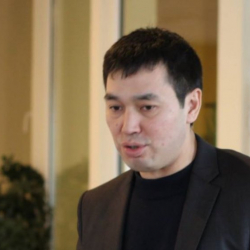 Сапар Исаковдун жактоочусу Нурбек Токтакунов кеп айтты, анан ... деп айтты