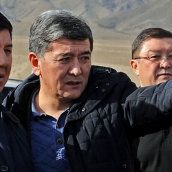 Эки "лөктүн" кимиси Балыкчы-Корумду жолуна жооп берет?