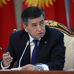 Сооронбай Жээнбеков: "Эгер Асылбек менин иштериме аралашса мен аны өзүм кууп чыгам"