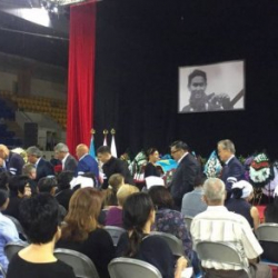 СҮРӨТ: Алматыда Денис Тен менен коштошуу зыйнаты өтүп жатат