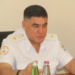 Сүрөт - ИИМ: Кыргыз Республикасынын Ички иштер министринин орун басары Курсан Асанов ЕККУнун Бишкек шаарындагы  Программалык кеңсесинин башчысы Киверь Валериу менен жолукту