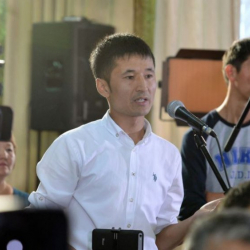 Уланбек Эгизбаевге терең кайгыруу менен көңүл айтабыз...