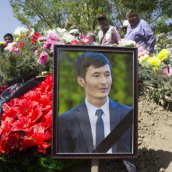 Эгизбаев боюнча экспертизанын акыркы жыйынтыгы бир айдан кийин чыгат