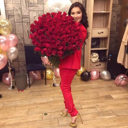 СҮРӨТ- Ырчы Кундуз Канатбек кызынын жолдошу тууралуу сиз билбеген кызыктар