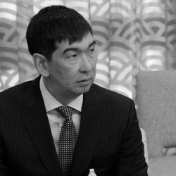 "Азиз Суракматов элди бириктире албай, кызматынан кайра кетүүгө аргасыз болот..."