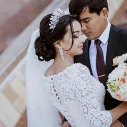 ФОТО-ВИДЕО: Сооронбай Жээнбековдун күйөө баласы менен кызынын үйлөнүү тою