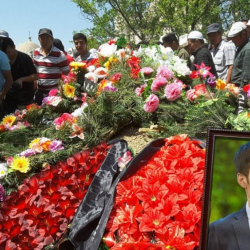 Уланбек Эгизбаевдин өлүмүнө байланыштуу ишти прокуратура көзөмөлүнө алды