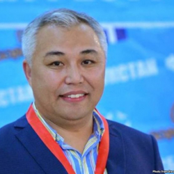 "Чет элдик саясий технологдордон абайлаш керек"