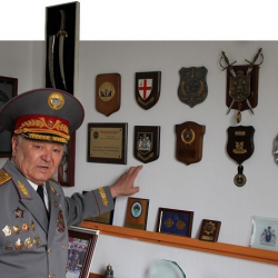 Генерал Байзаков дүңгүрөтө той берди