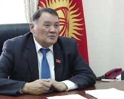 Камчыбек Жолодошбаев: Жумабеков ар бир маселеге дыкаттык менен көңүл бурган төрага боло алды