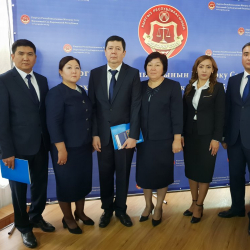 Назначенные судьи местных судов принесли присягу